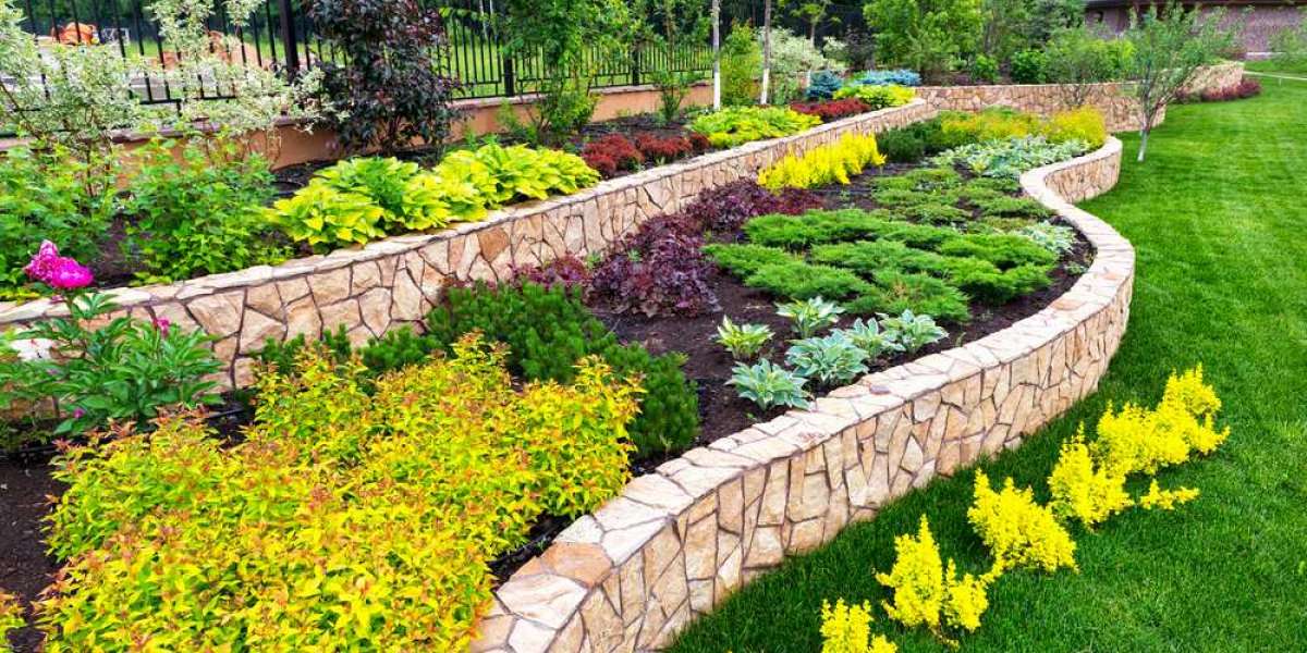 Landscaping: 10 Clever Gardening Tips to Save Time