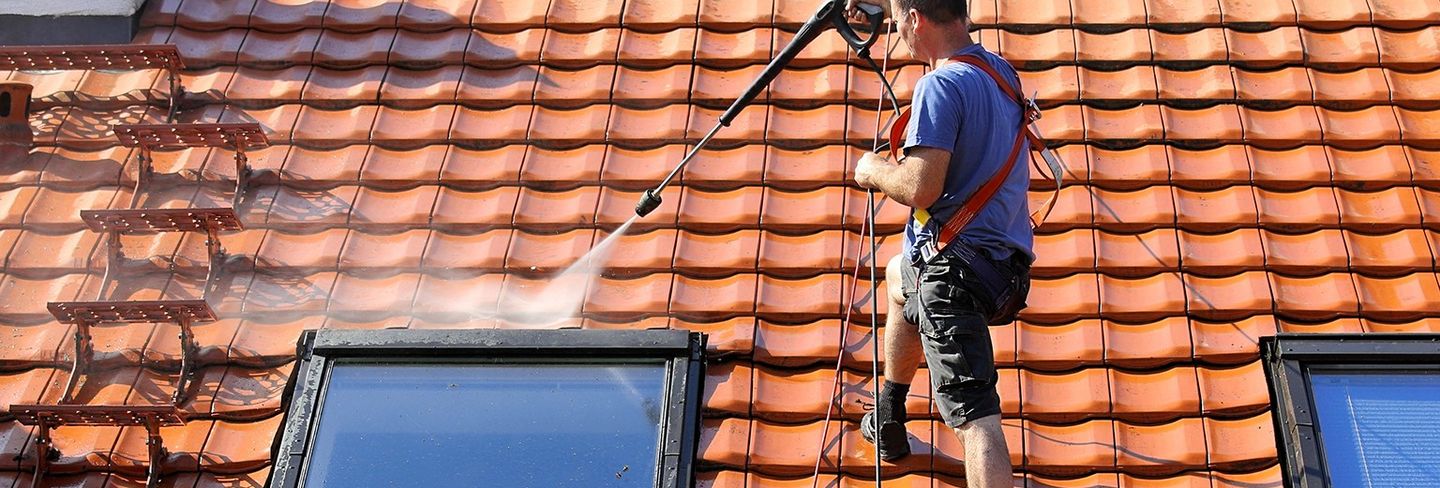 CPR Exterior Cleaning - Pressure Washing for House, Roof & Window Cleaning Walkervale, Bundaberg