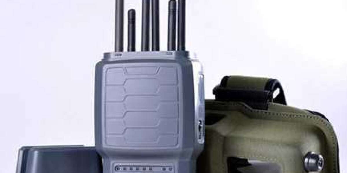 Mobile phone signal jammer